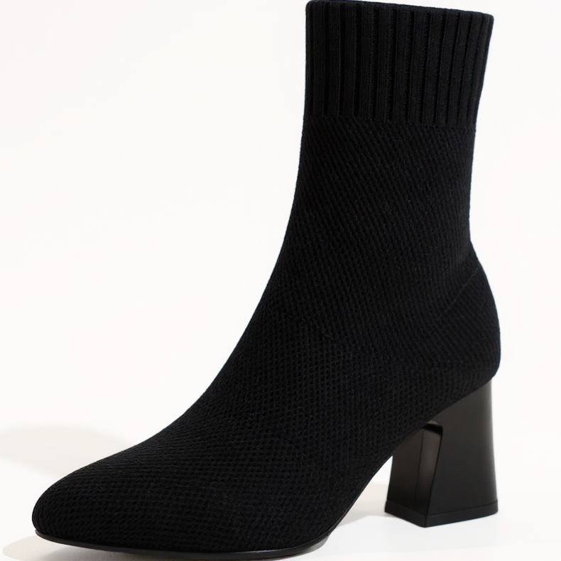 Women's Knit Ankle Boots - Pointed Toe & Chunky Block Heel